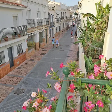 Villa Casa Familia Carabeo Nerja Exterior foto