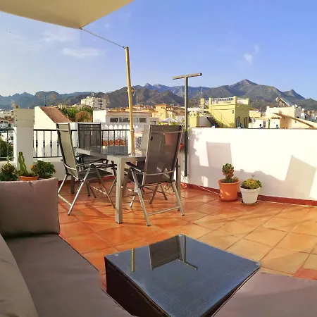 Villa Casa Familia Carabeo Nerja Exterior foto